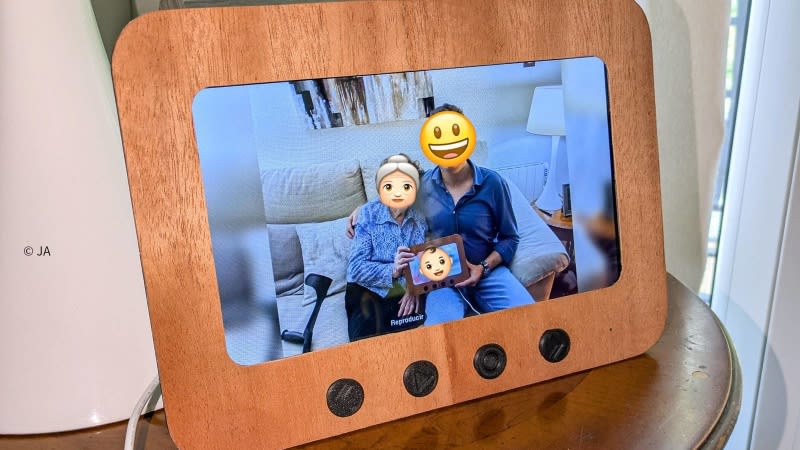 This cool Raspberry Pi project turns Telegram photos and...