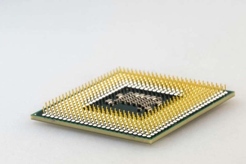 How Does a CPU Work Internally? From Transistors to...