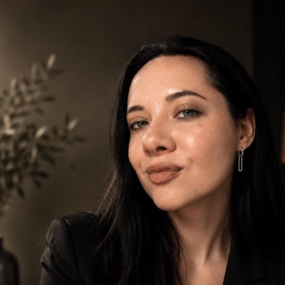alexandralapunova's user avatar