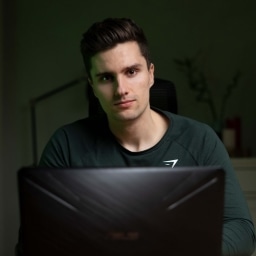 Philipp Lackner's image