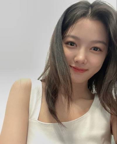 outlookindiacomm4's profile