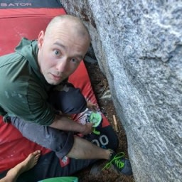 Jamie Brandon's image