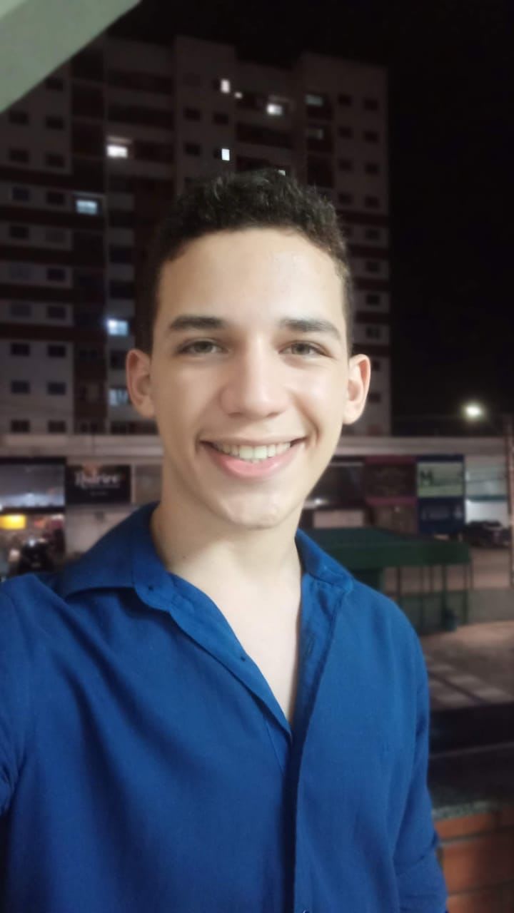Esaú Morais
